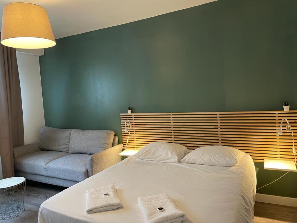 Quartier St Genes Apartment บอร์โด ภายนอก รูปภาพ
