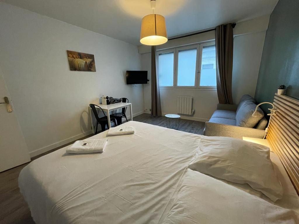 Quartier St Genes Apartment บอร์โด ภายนอก รูปภาพ